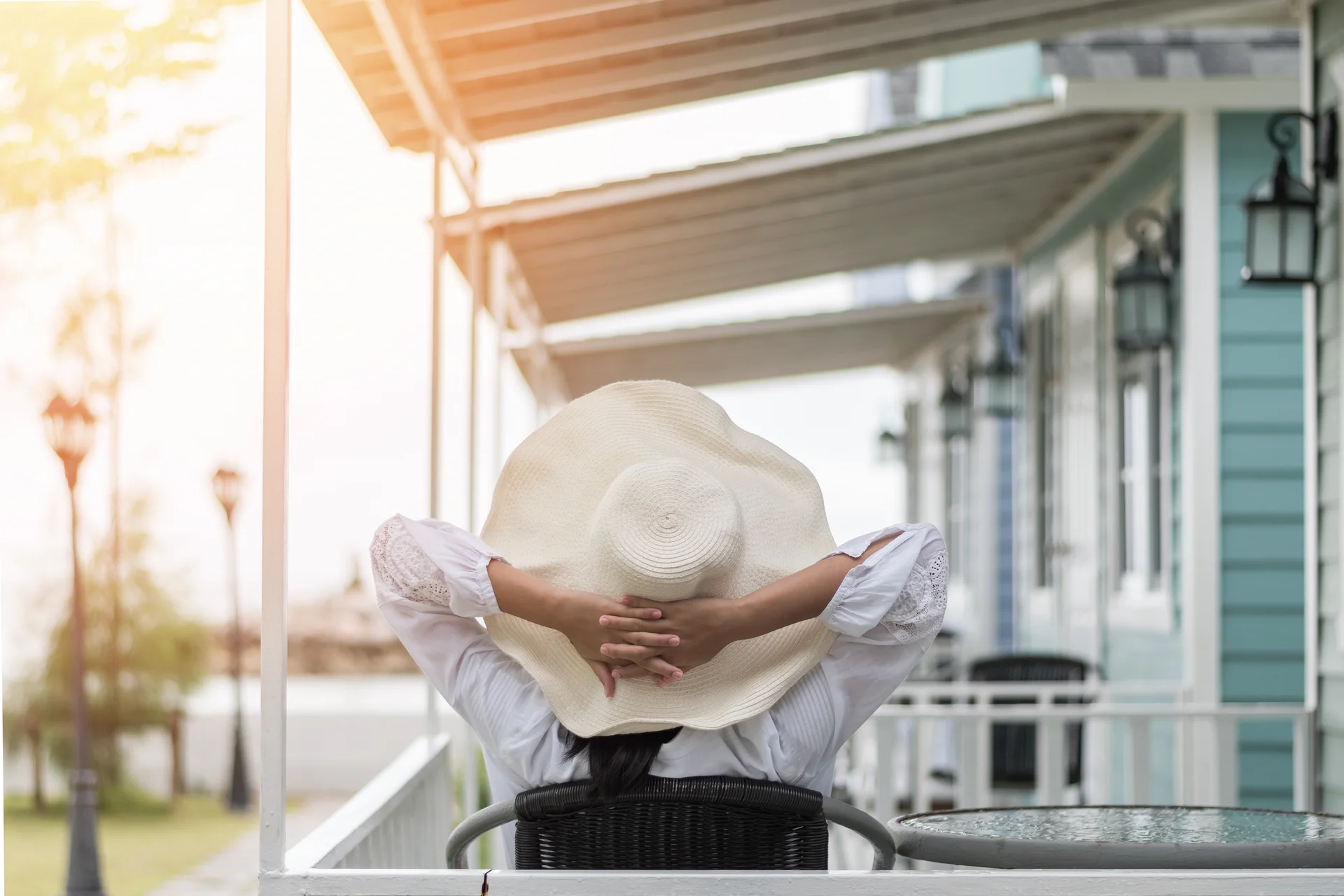 Florida home with approaching storm clouds
